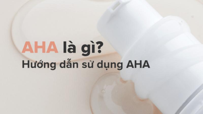 Chân dung chuyên gia hoa hoặc người bán hoa uy tín đưa ra lời khuyên về cách cắm hoa hồng tươi lâu